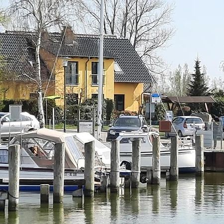 Ferienhaus-Bodden Villa Saal Buitenkant foto